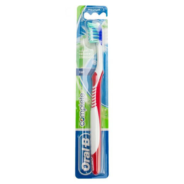 Oral B Complete 3 in 1 Medium Red